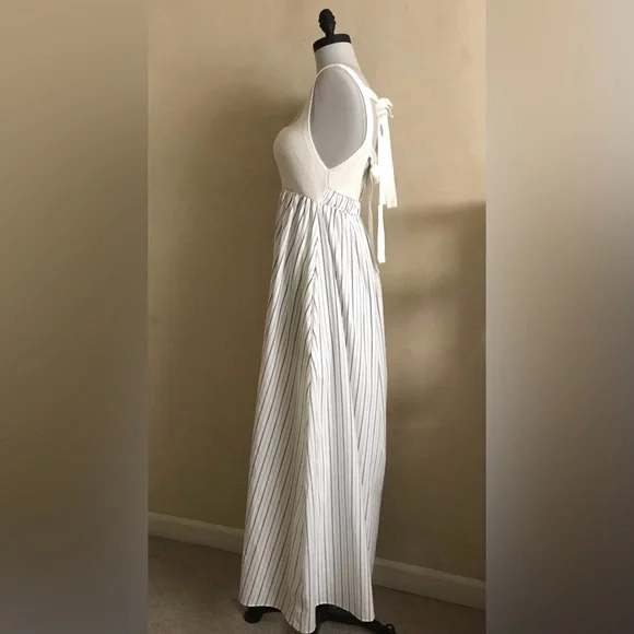 Chic White and Blue Striped Maxi Dress NWOT - Picture 6 of 11